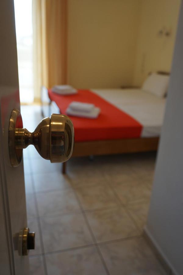 Iraklis Hotel Mytikas  Exteriér fotografie